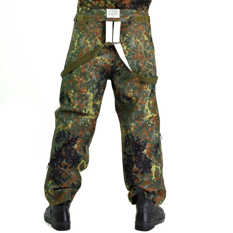 Nocios del ejército alemán genuino Goretex Bib N Brace Flecktarn Pantalones en general Nuevo