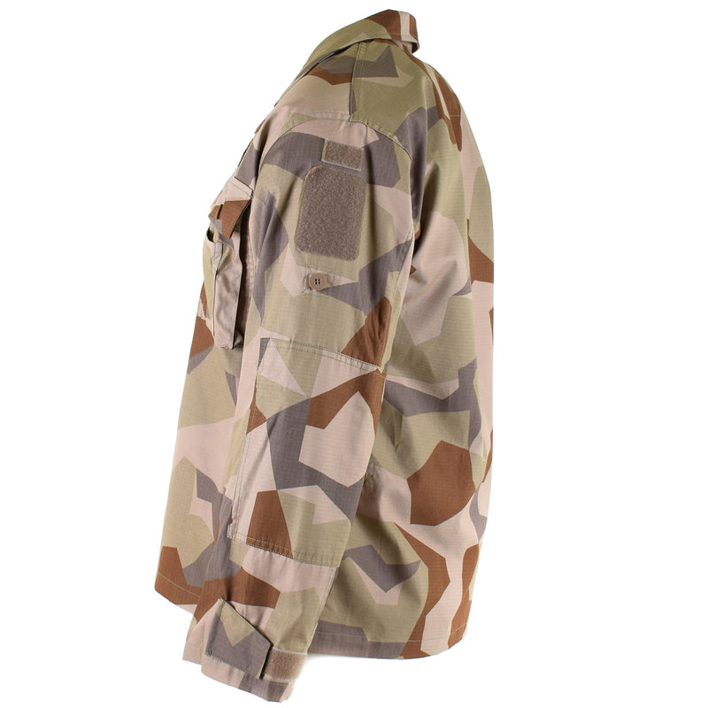 Genú de la chaqueta del ejército sueco M90 Desert Camo Field Tropas Camisa ligera NUEVA