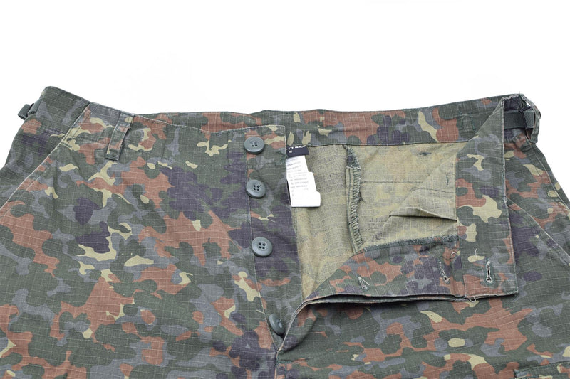 Mil-Tec Brand Militar Militar de EE. UU. Preportado Flecktarn Camo Ripstop Field Shorts