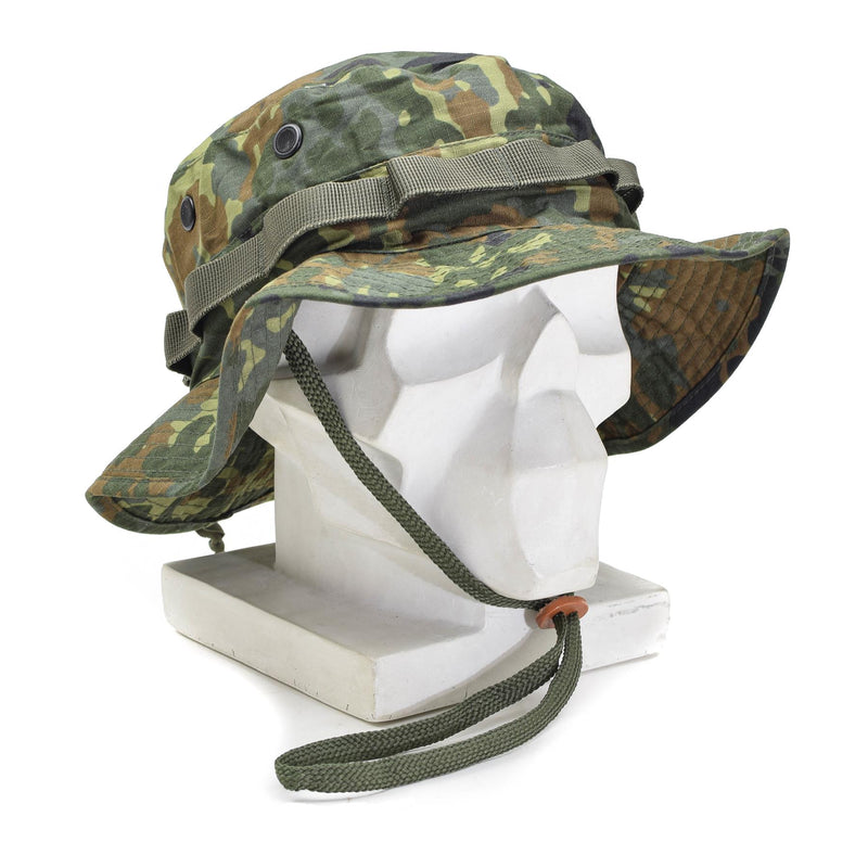 Mil-Tec Brand Military Style Ripstop Hat Boonie Hat Ligero Flecktarn Ejército Capilla